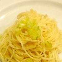 Spaghetti Aglio e Olio / Шпагети со масло и лук